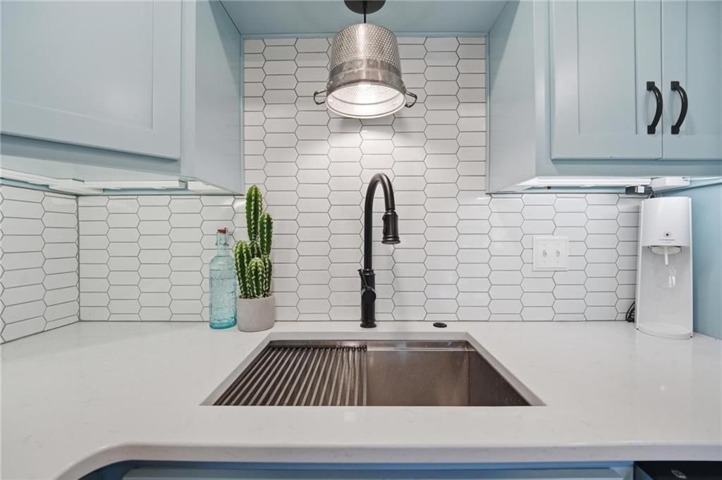 9908 Harrison Street — photo 13