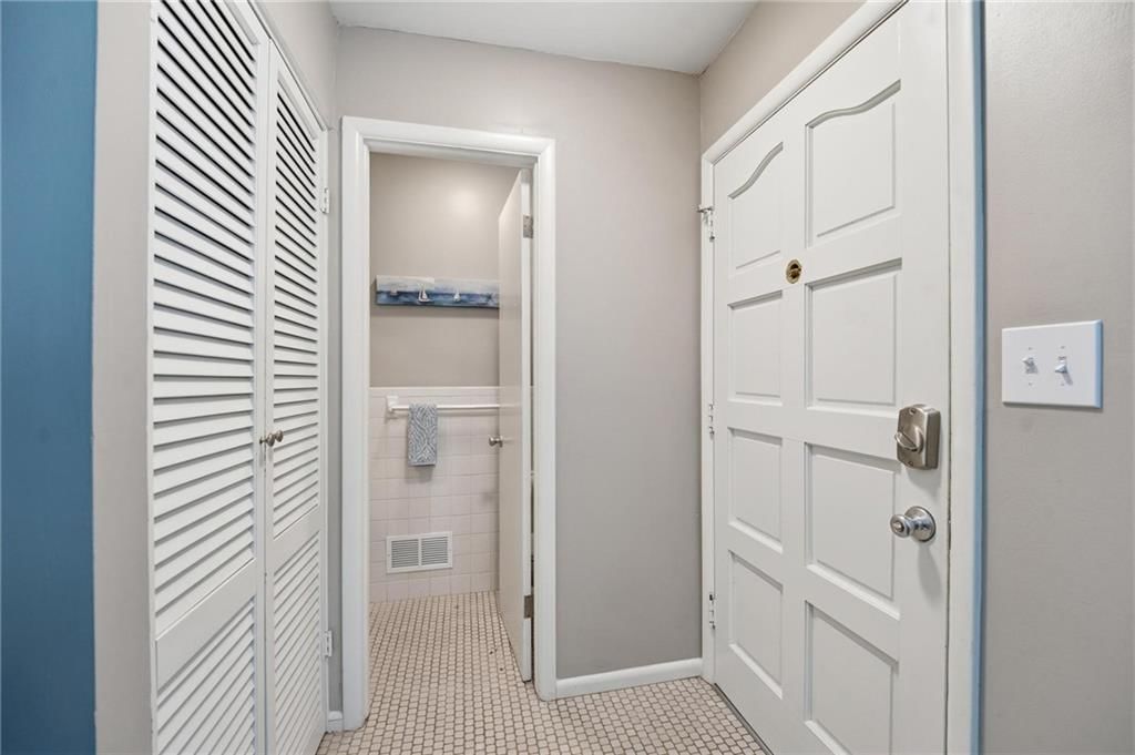 9908 Harrison Street — photo 16