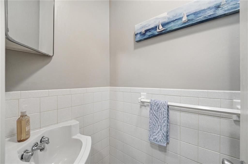 9908 Harrison Street — photo 17