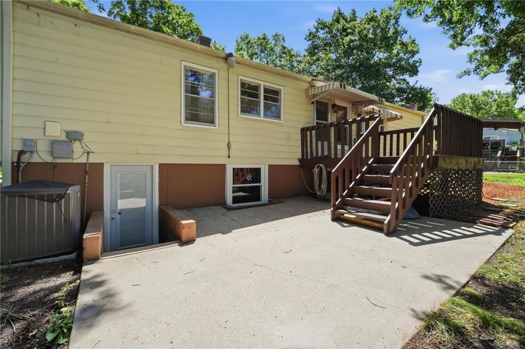 9908 Harrison Street — photo 38