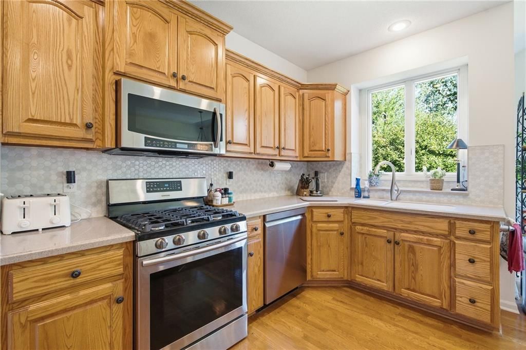 16660 W 155 Terrace — photo 13