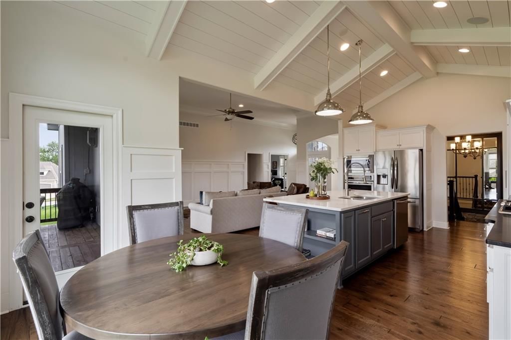 8905 N Donnelly Avenue — photo 10