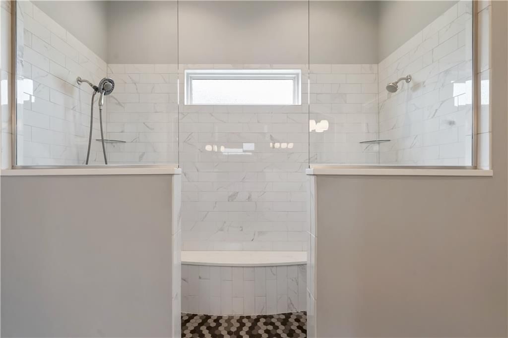 8905 N Donnelly Avenue — photo 17