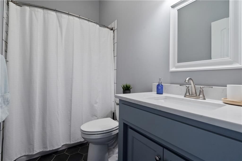 8905 N Donnelly Avenue — photo 22