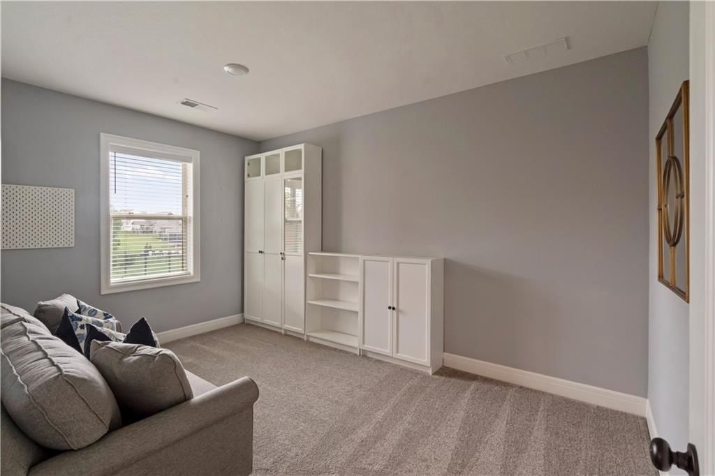 8905 N Donnelly Avenue — photo 31