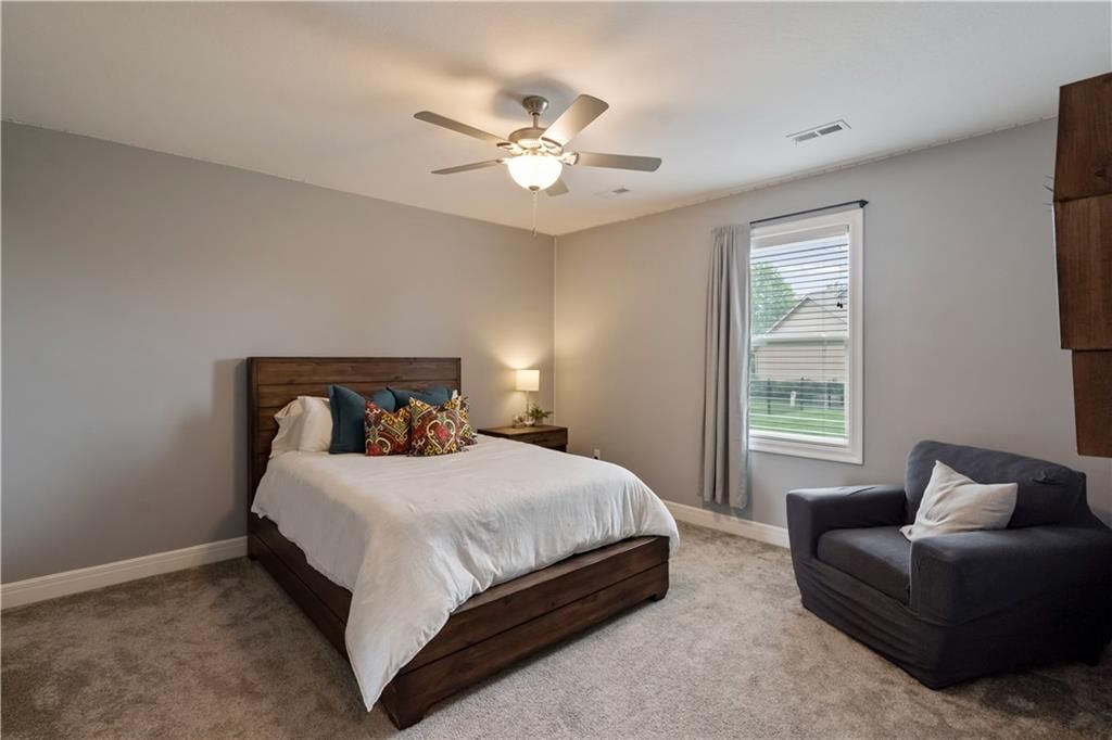 8905 N Donnelly Avenue — photo 34