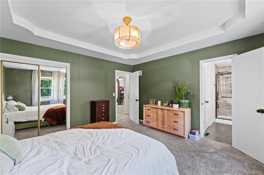 2043 NE Patterson Drive — photo 10