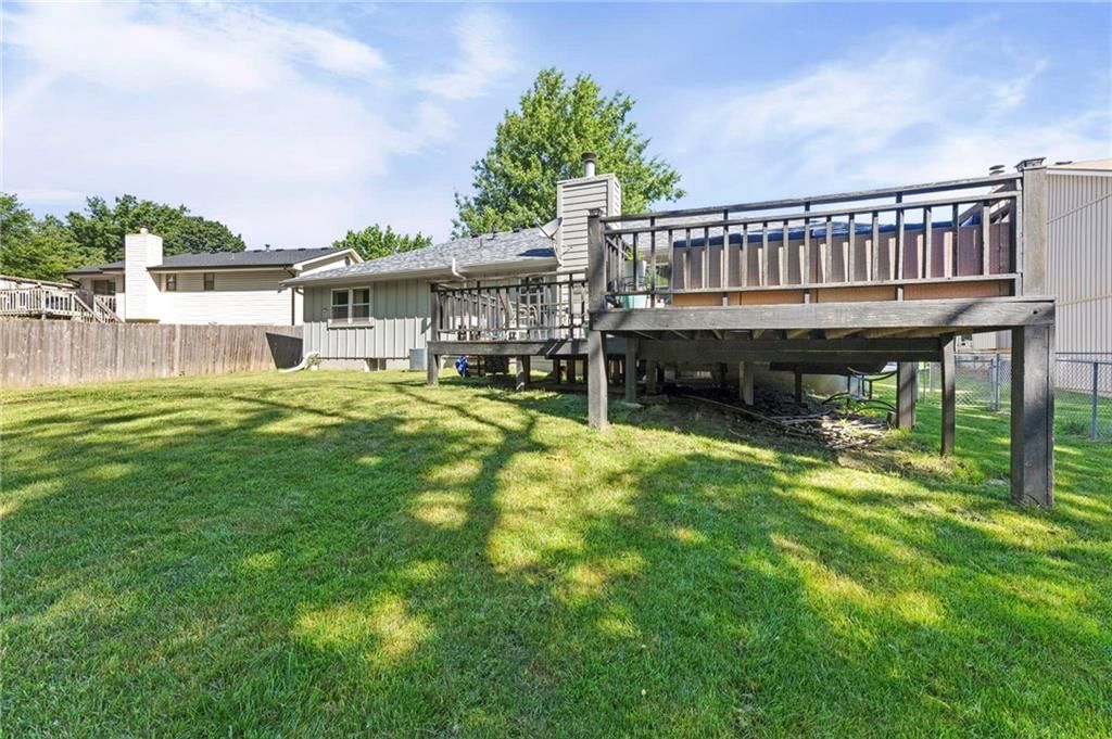 2043 NE Patterson Drive — photo 26