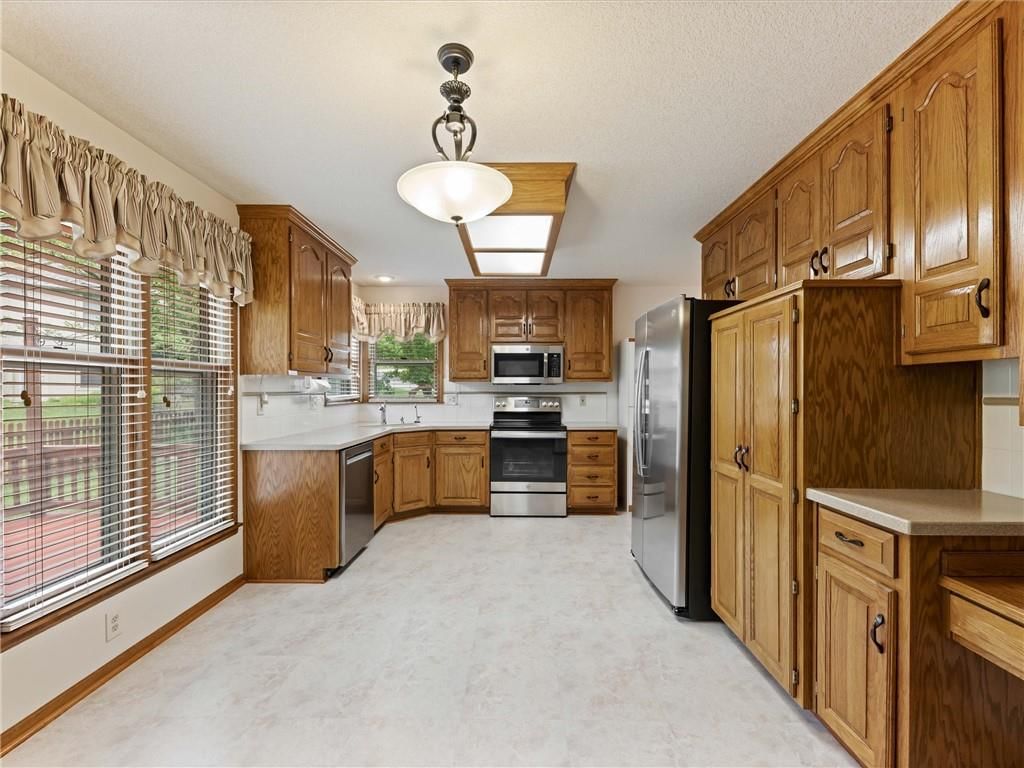 13842 Harbor Drive — photo 14
