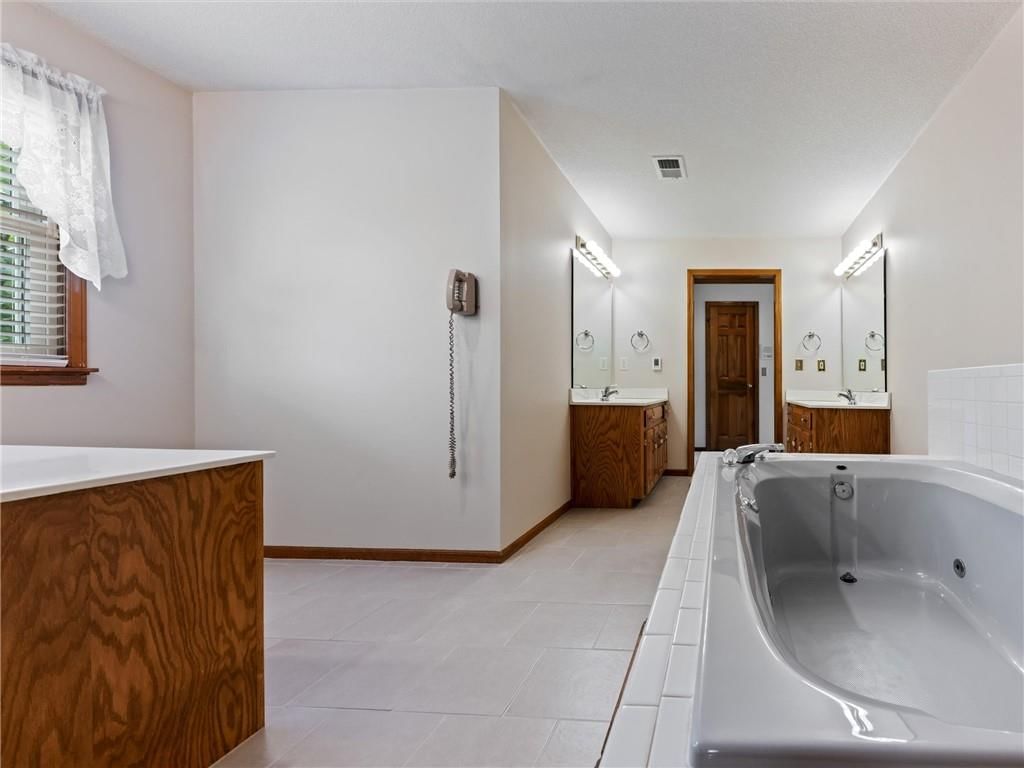 13842 Harbor Drive — photo 30