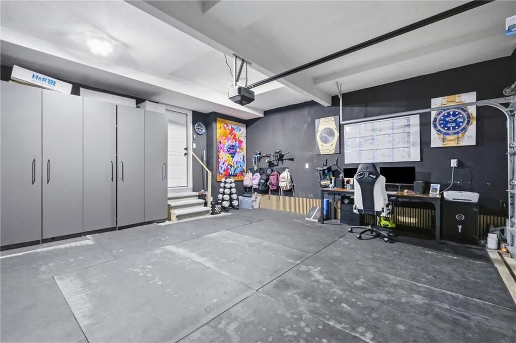 425 Hampstead Drive — photo 30