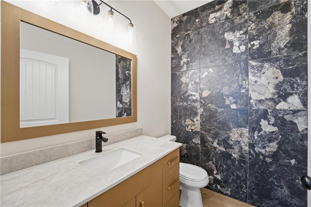 212 NW Orchard Court — photo 11