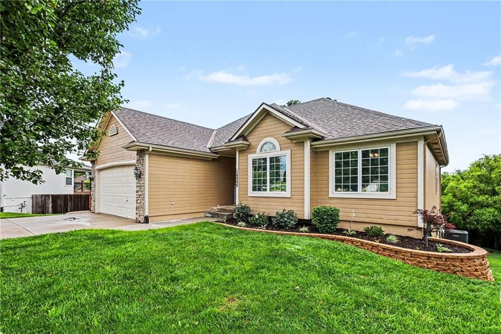 16906 Meadow Creek Court — photo 6