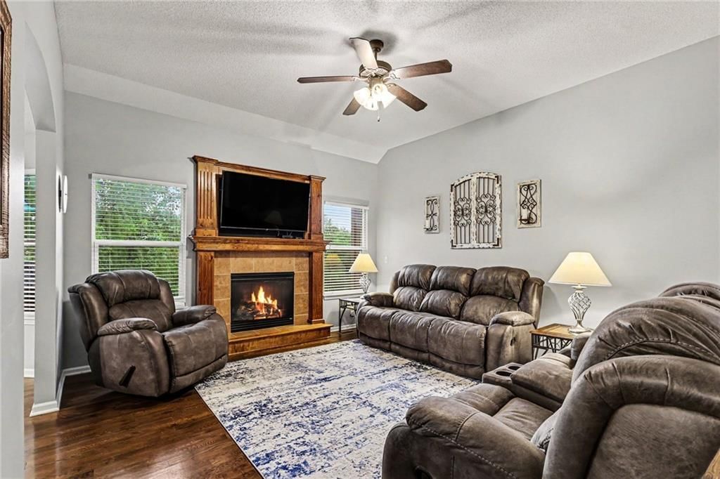 16906 Meadow Creek Court — photo 10
