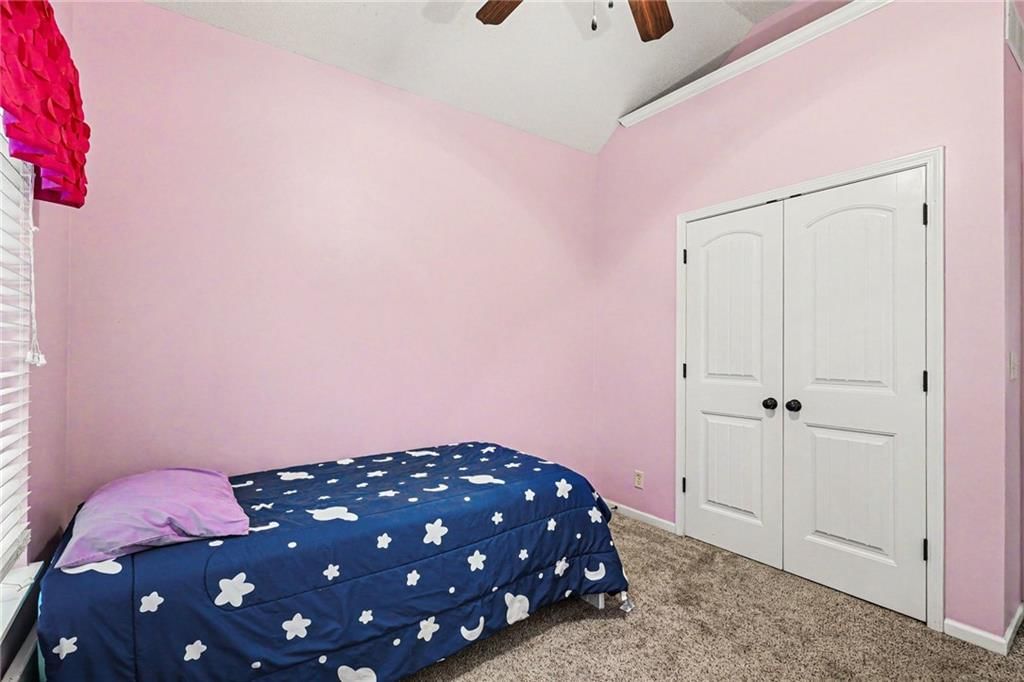 16906 Meadow Creek Court — photo 21
