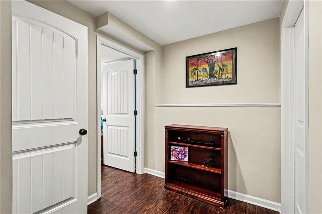 16906 Meadow Creek Court — photo 31