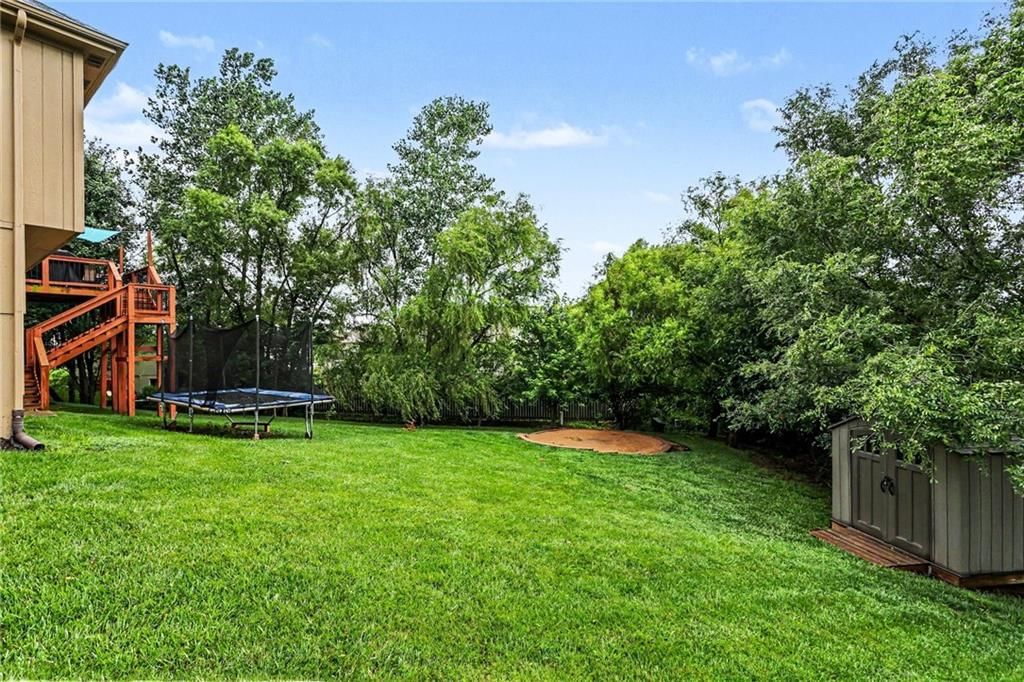 16906 Meadow Creek Court — photo 38