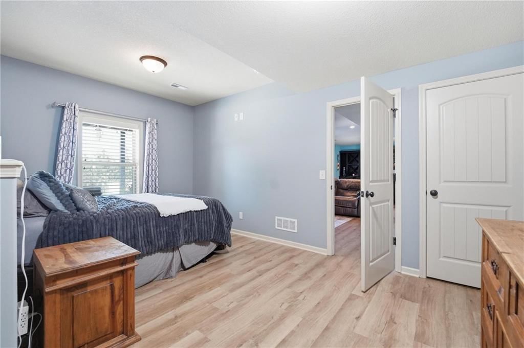 10365 N Skiles Court — photo 32