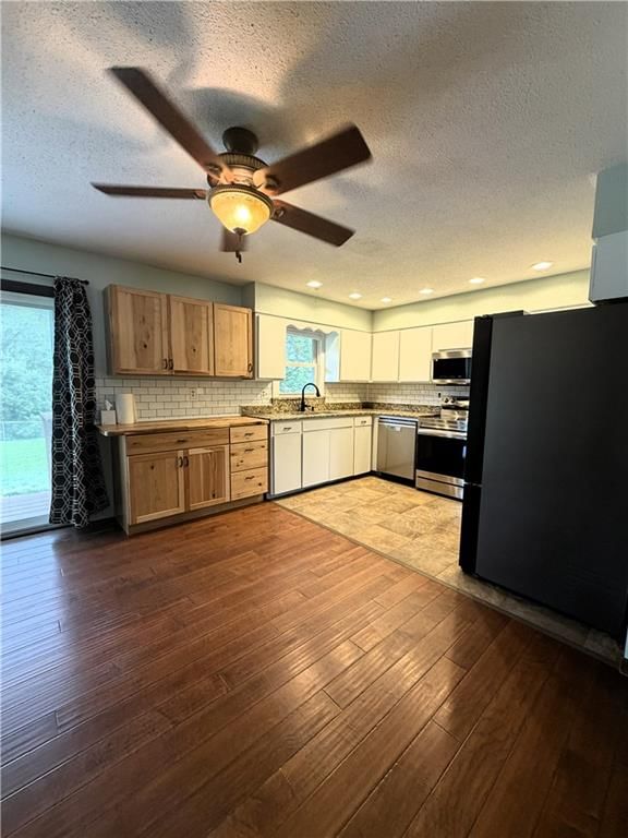 320 N 4th Street — photo 11