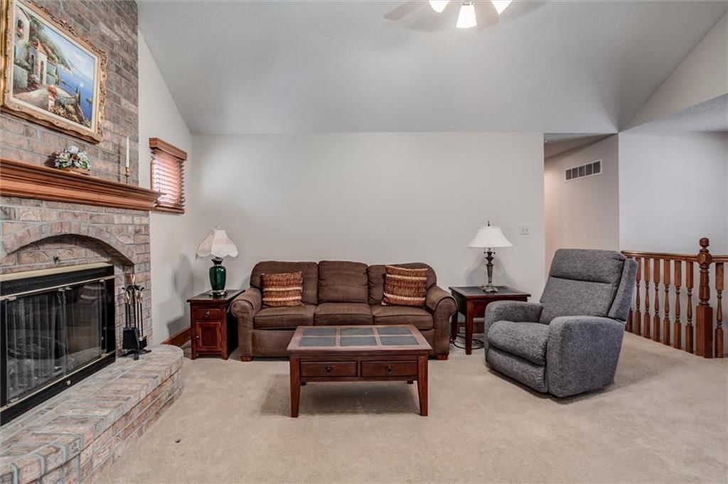 3401 Gateway Drive — photo 6