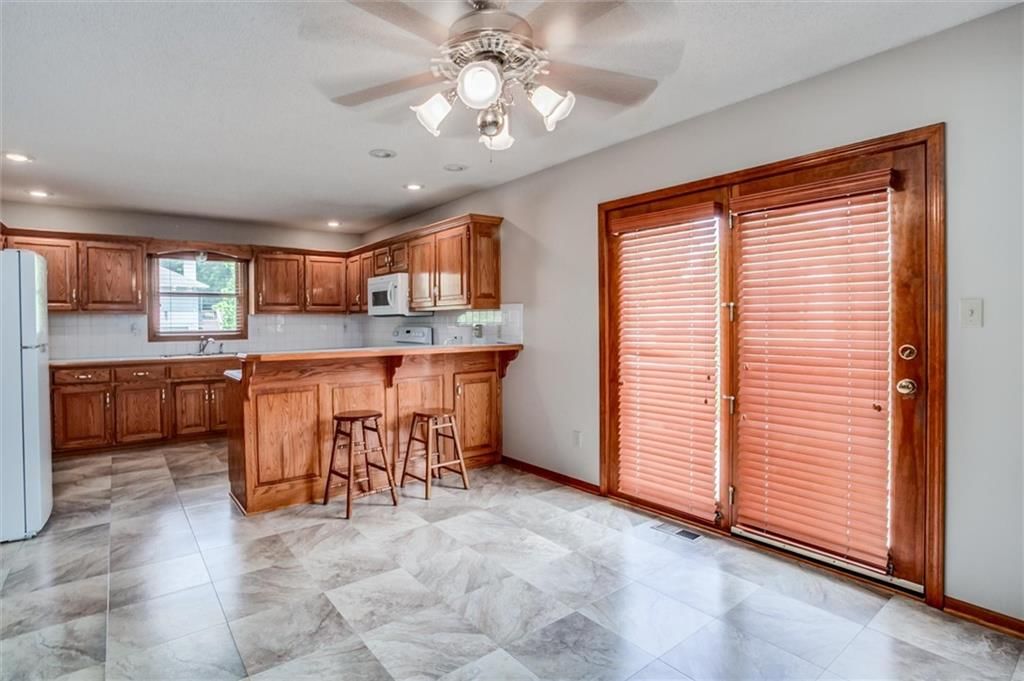 3401 Gateway Drive — photo 7