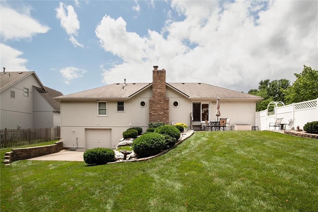 3401 Gateway Drive — photo 25