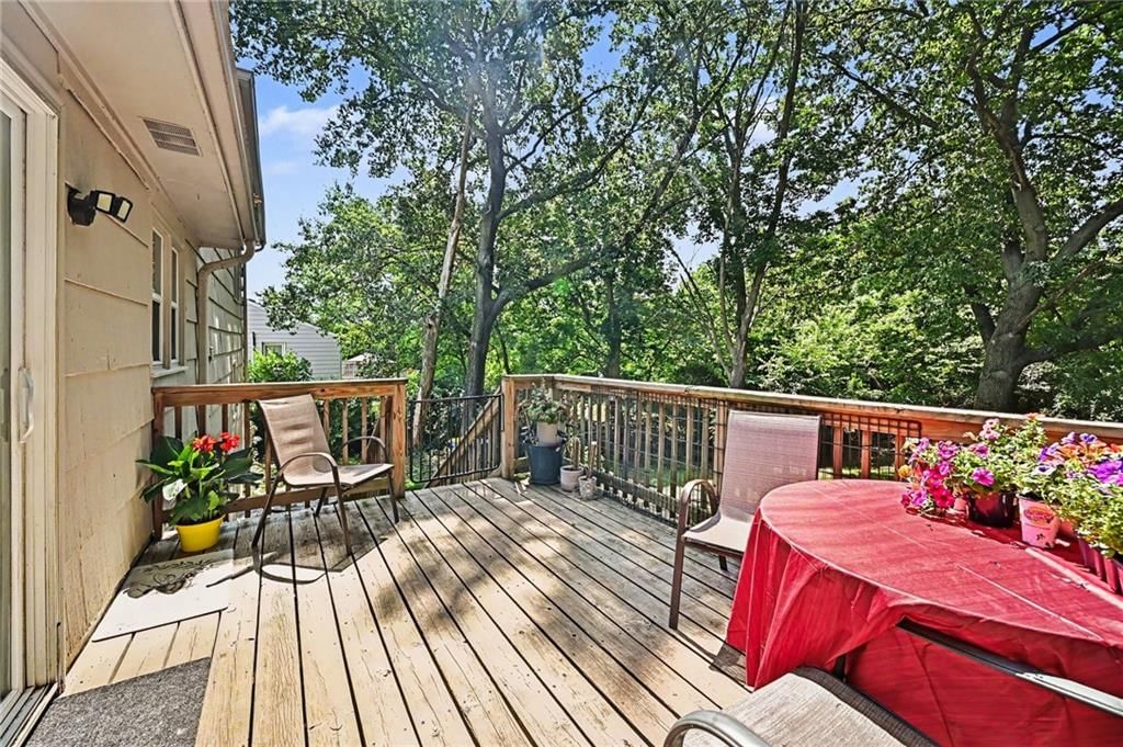 13 NW Englewood Court — photo 21
