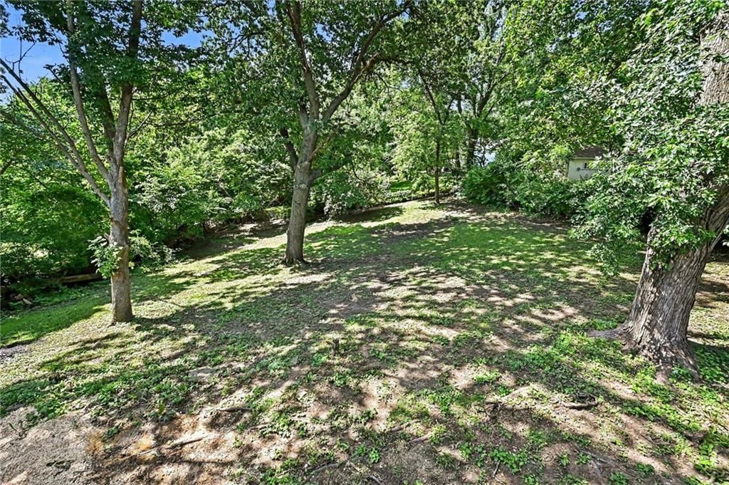 13 NW Englewood Court — photo 24