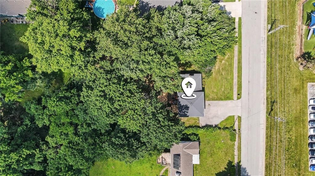 13 NW Englewood Court — photo 31