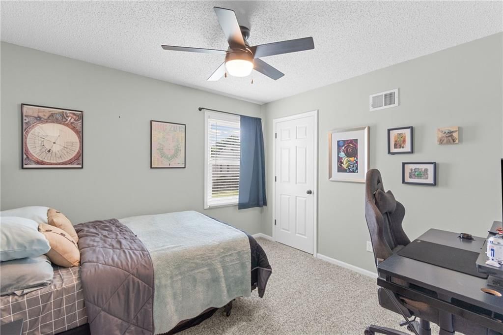 5901 NW Liston Court — photo 32