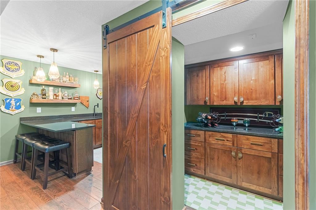 5901 NW Liston Court — photo 36