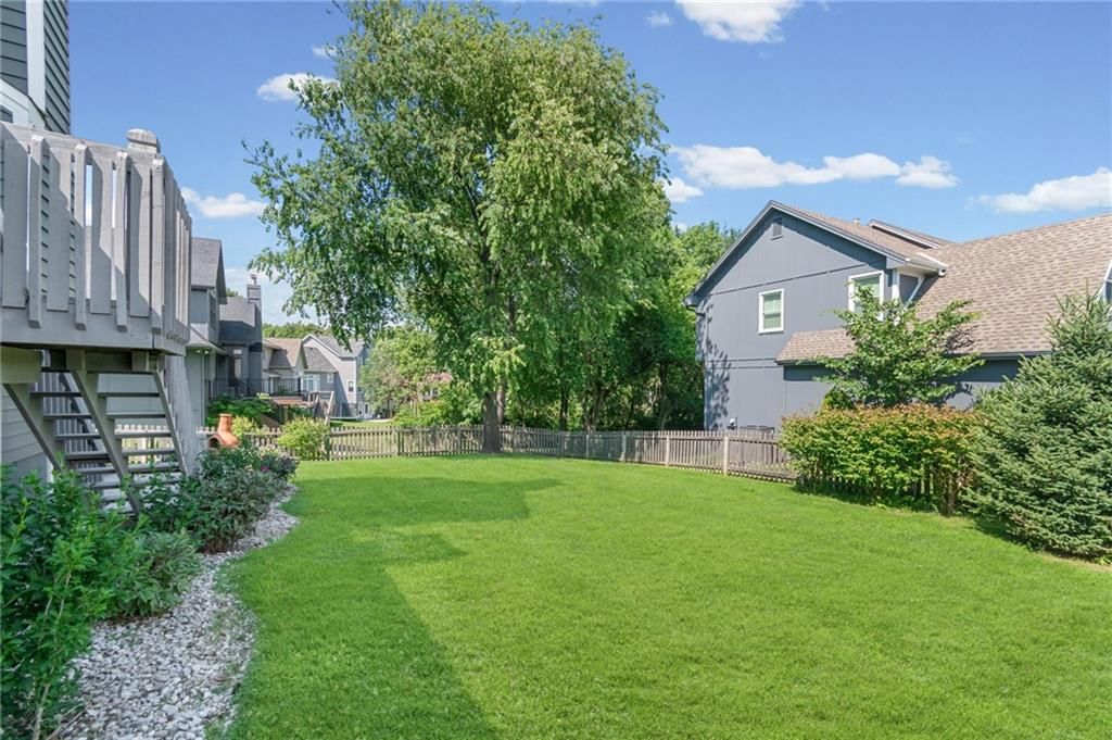 5901 NW Liston Court — photo 41