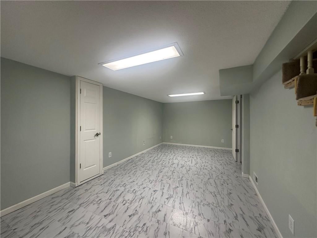 7300 W 89th Terrace — photo 33