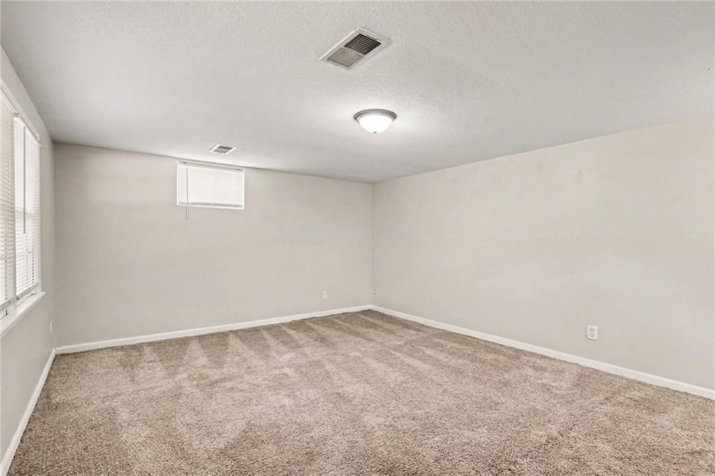 7601 E 76th Street — photo 13