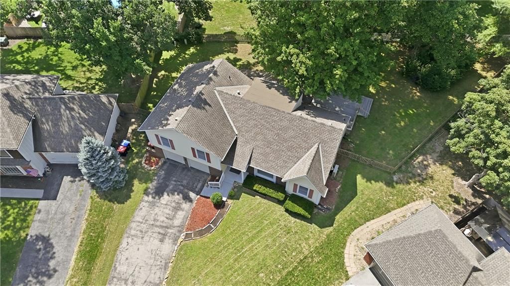 10230 Oakmont Circle — photo 3