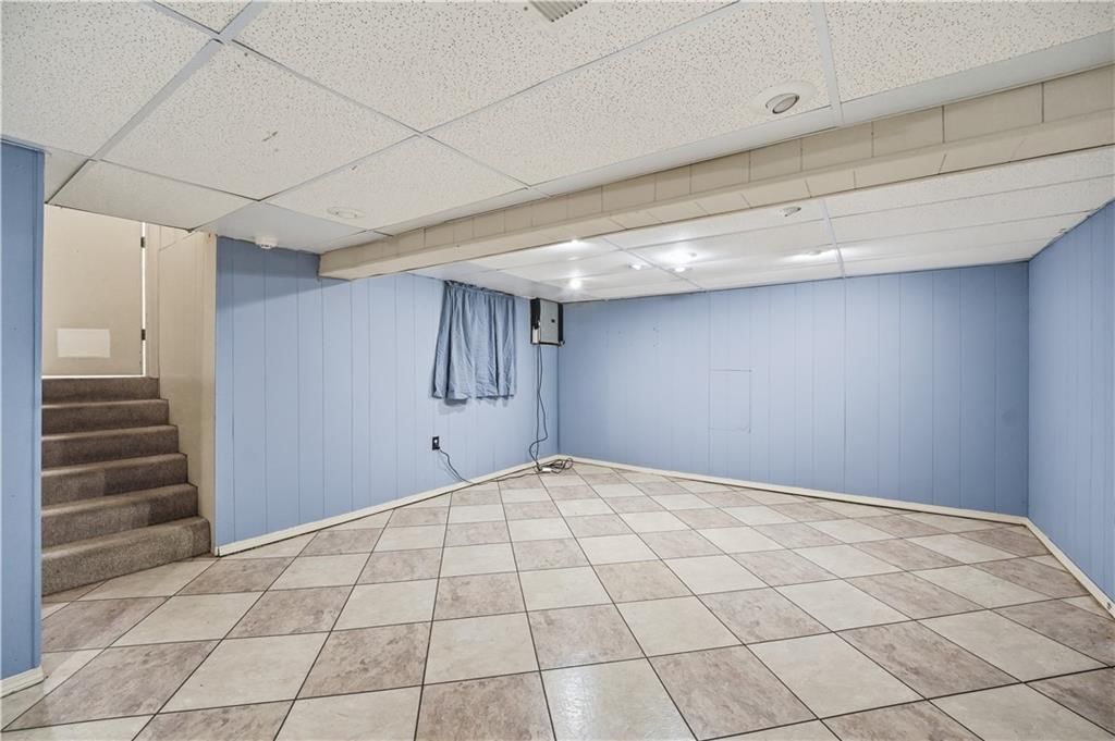 10230 Oakmont Circle — photo 31