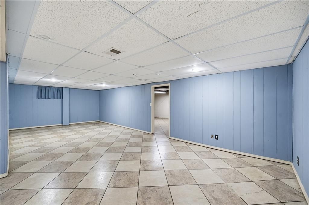 10230 Oakmont Circle — photo 33