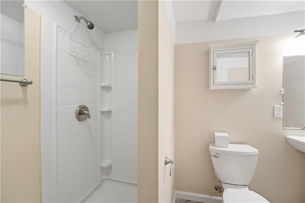 10230 Oakmont Circle — photo 41