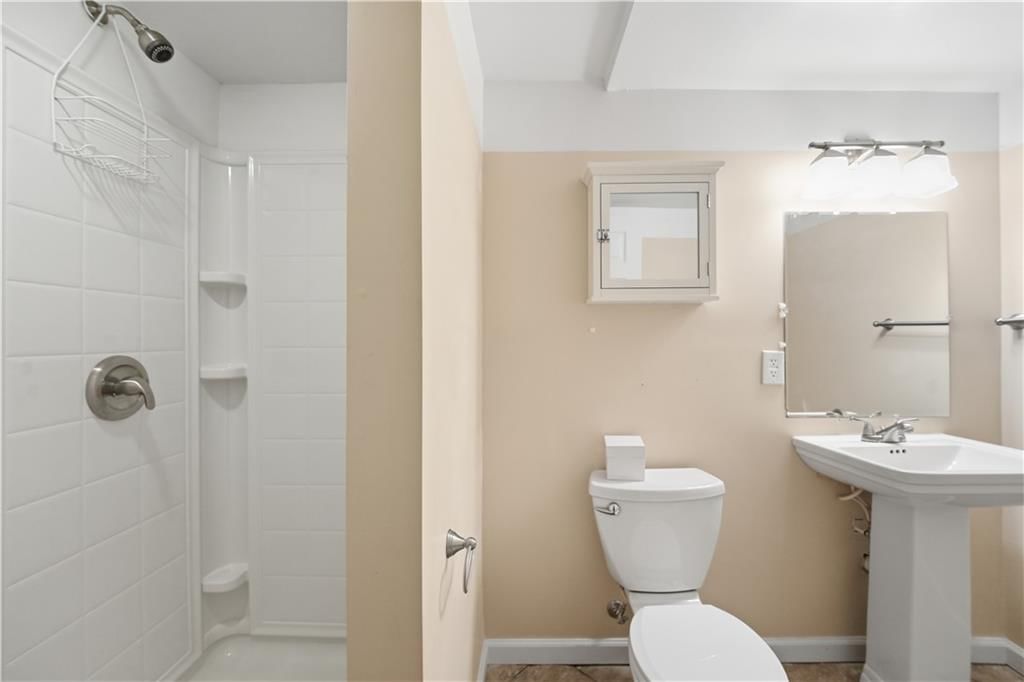 10230 Oakmont Circle — photo 42