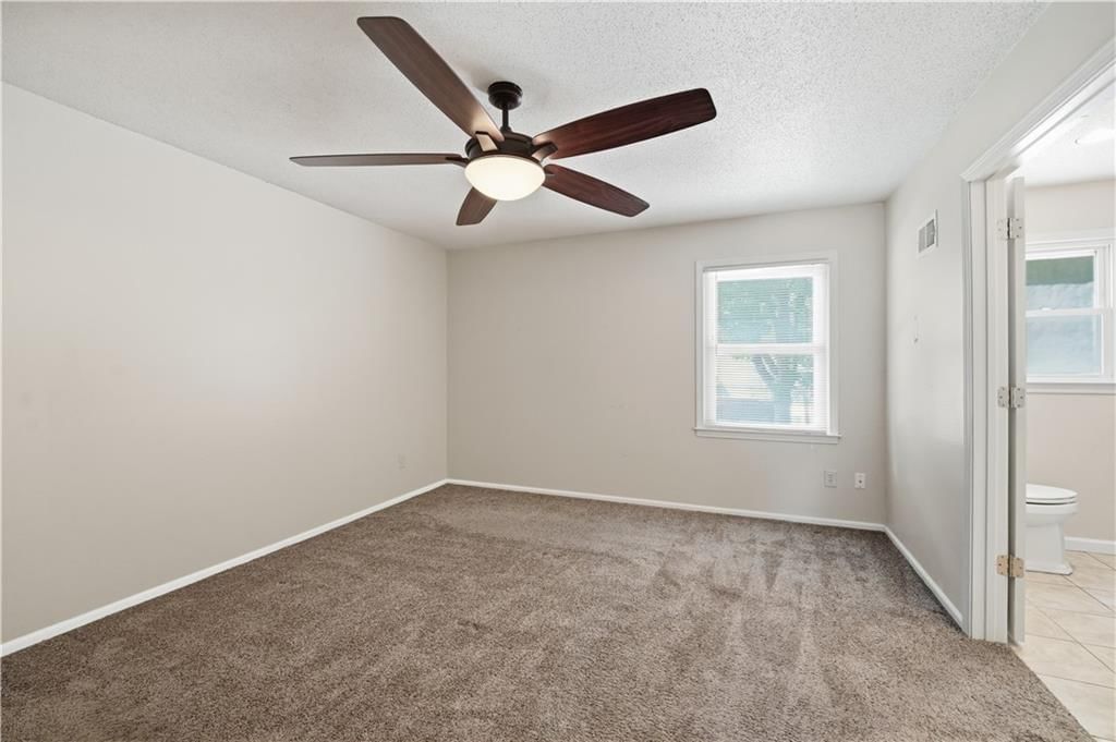 10230 Oakmont Circle — photo 50