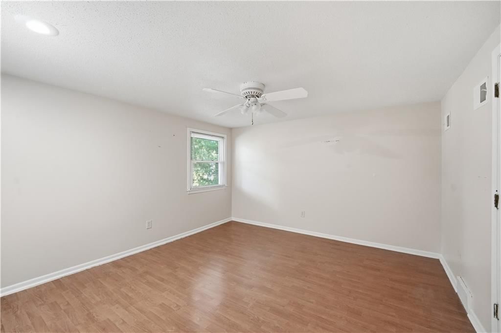 10230 Oakmont Circle — photo 55