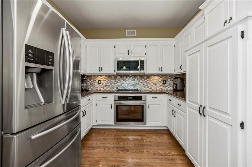 8301 W 157th Street — photo 10