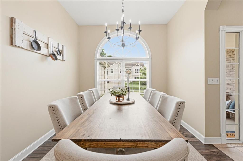 1305 SW Graystone Circle — photo 5