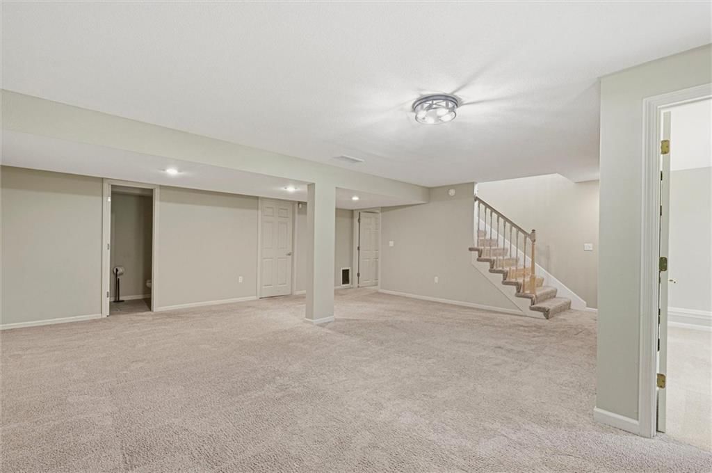 1305 SW Graystone Circle — photo 24