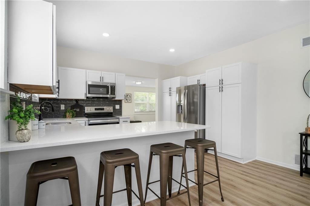 1227 Garfield Avenue — photo 12