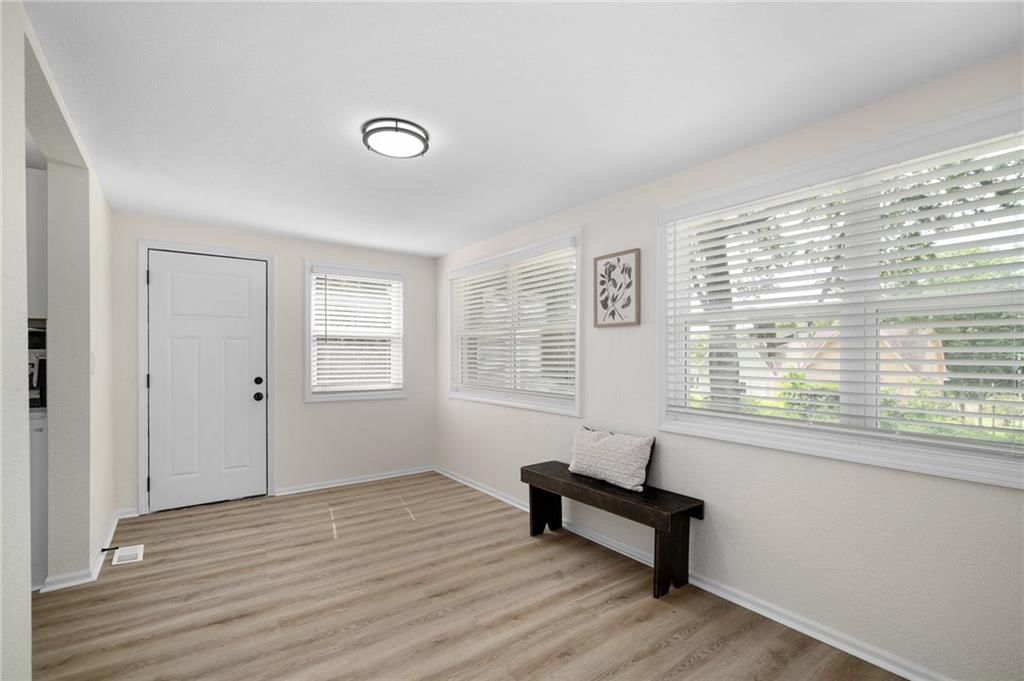 1227 Garfield Avenue — photo 29