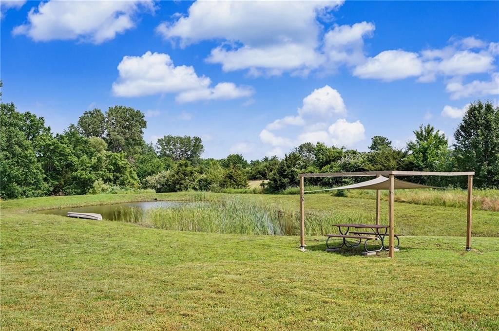 1748 E 800th Road — photo 38
