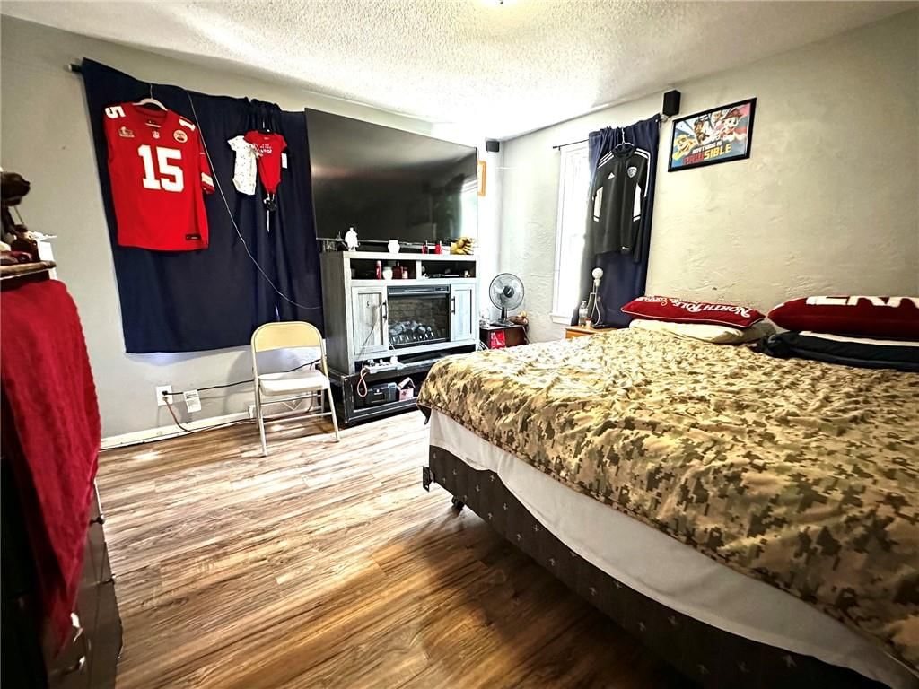 4322 Oakland Avenue — photo 11