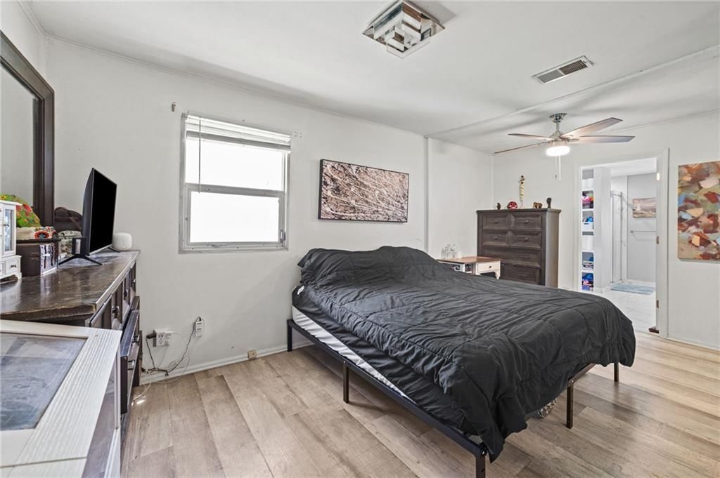 5308 N Michigan Avenue — photo 13