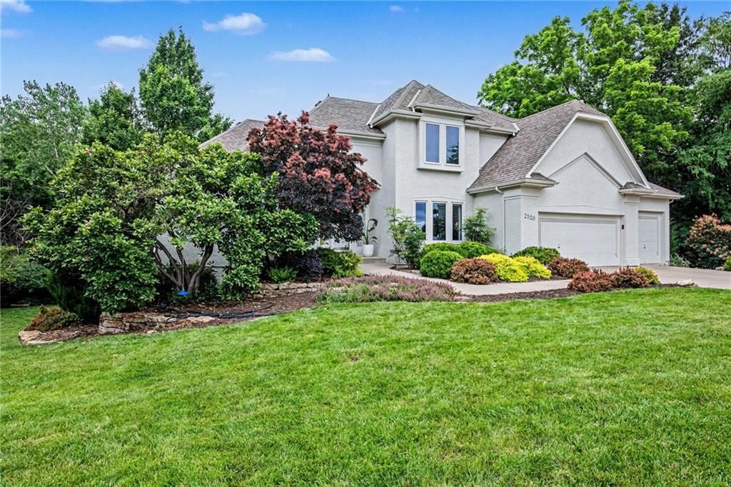 2520 SW Winterbond Circle — photo 3